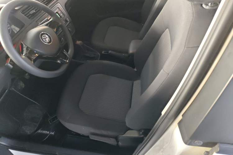 Used Volkswagen Santana 2017 Haval H6 1.6L Automatic Fashion Edition