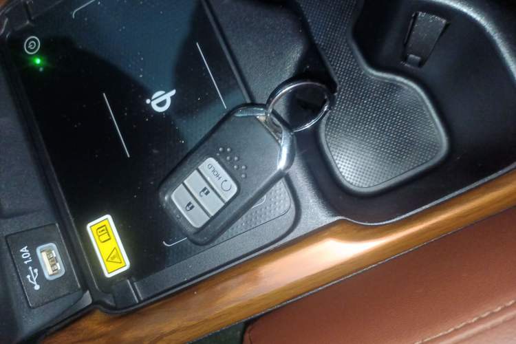 Used Honda CR-V 2021 240TURBO CVT 2WD Fashion Edition Vehicle Key