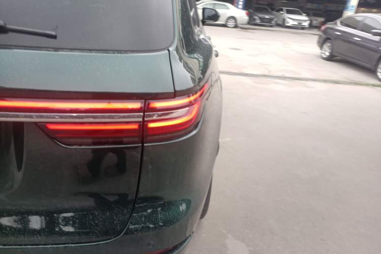 Used Li Auto ONE 2021 Extended-Range 6-Seater Version Right Rear Taillight