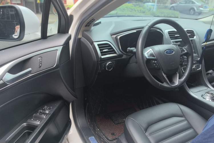 Used Ford Mondeo 2018 EcoBoost 200 Intelligent Control Luxury Model China V Standard