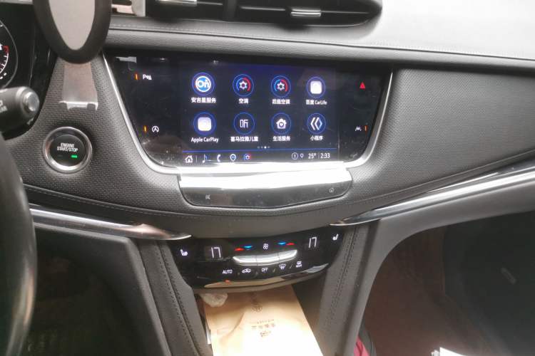 Used Cadillac XT6 2022 2.0T Six-Seater Four-Wheel-Drive Luxury Version
