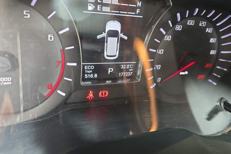 Used GAC Trumpchi GS4 2017 200T G-DCT Two-Wheel Drive Luxury Edition Odometer Close Up