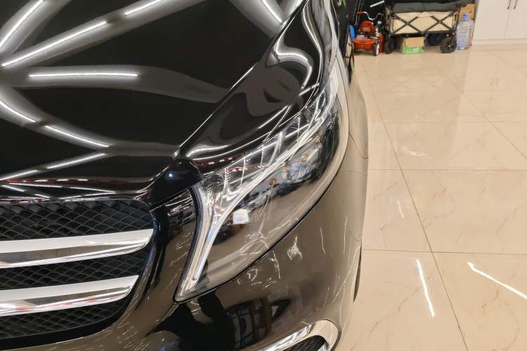 Used Mercedes-Benz V-Class 2021 V 260 Prestige Edition
