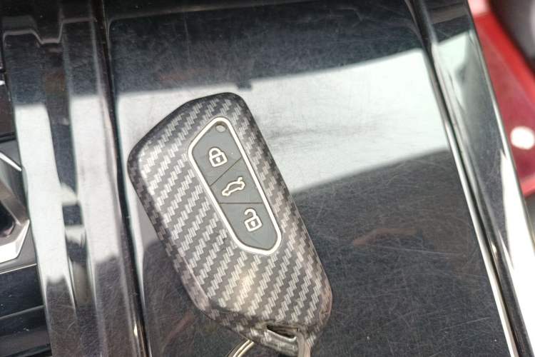 Used Volkswagen Talagon 2021 330TSI Two-Wheel-Drive Luxury Edition – Scenic Version Vehicle Key