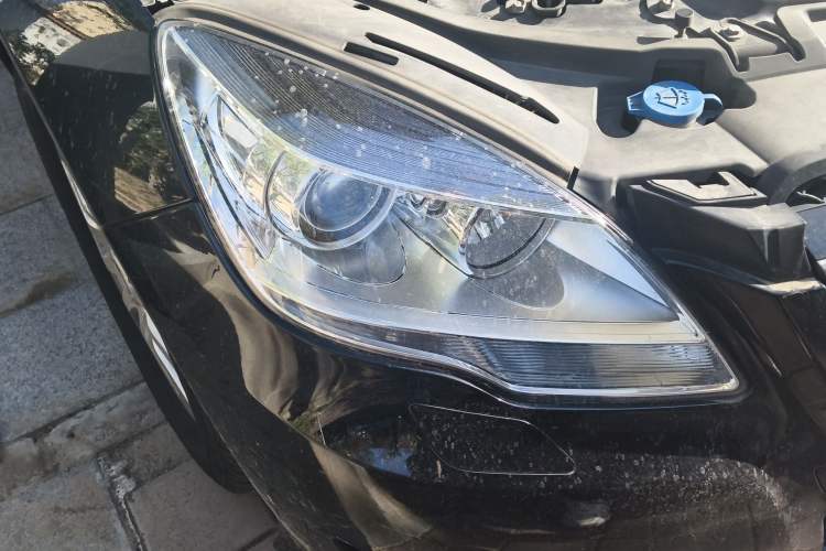 Used Mercedes-Benz R-Class 2017 R 320 4MATIC Business Edition Prestige Model Right Front Headlight