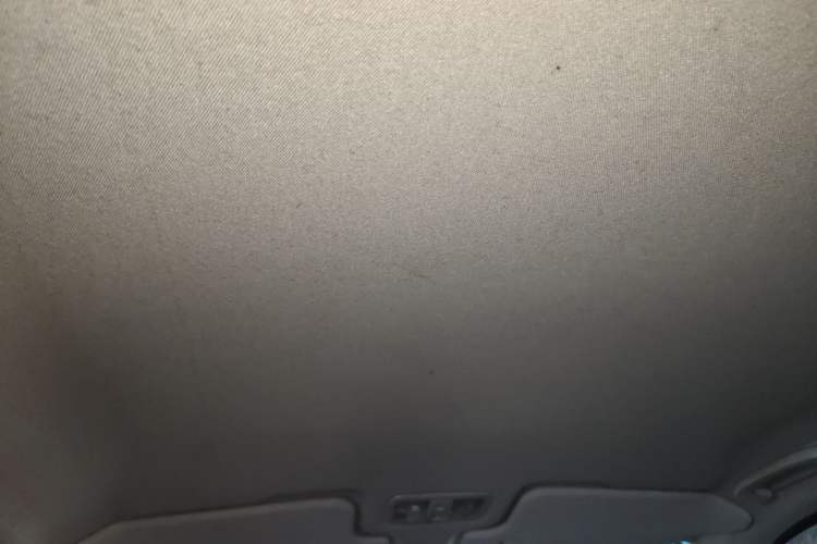 Used Great Wall Wingle 5 2017 2.0T European Version Diesel Two-Wheel Drive Advanced Large Double-Cab GW4D20E
