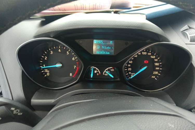 Used Ford Kuga 2018 EcoBoost 180 Two-Wheel-Drive Platinum Edition
