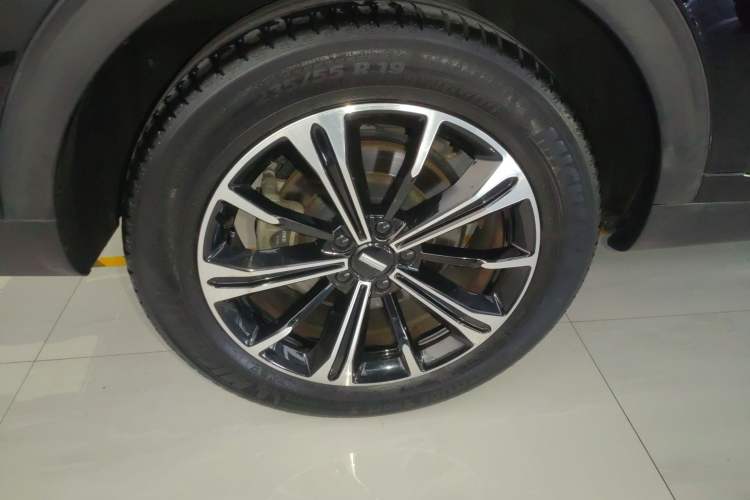 Used Wey VV6 2021 2.0T Two-Wheel Drive Smart Plus