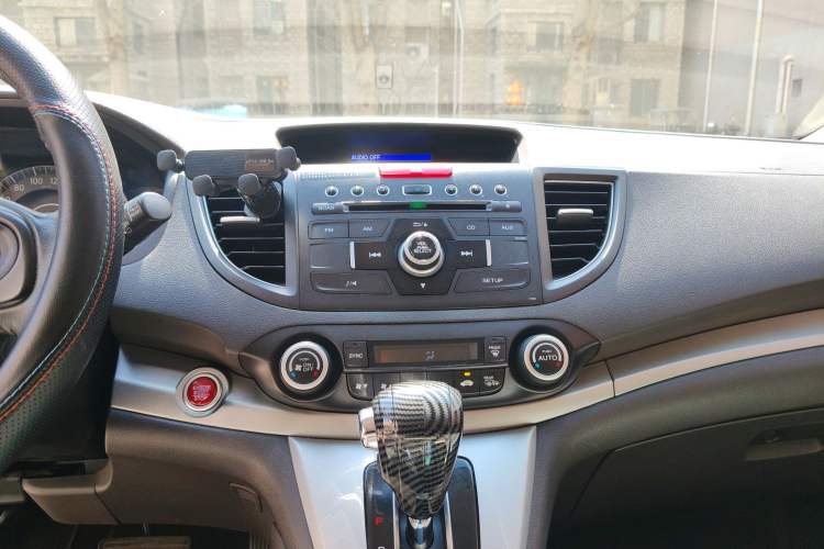 Used Honda CR-V 2013 2.4L two-wheel drive luxury version