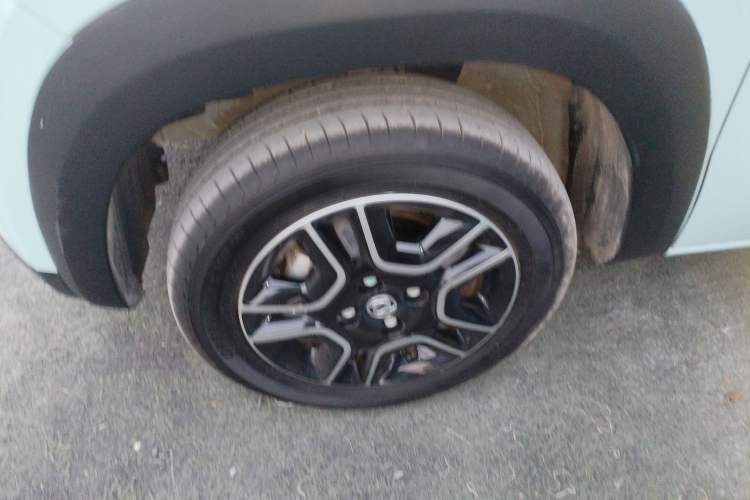 Used Dongfeng NAMMI BOX 2022 Light Wind Edition 201KM Advanced Model Exterior 1