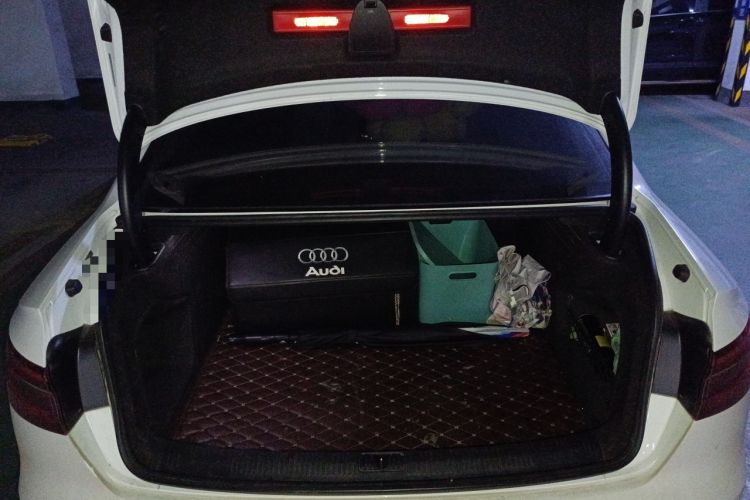 Used Audi A4L 2018 30th Anniversary Edition 30 TFSI Ambition Model