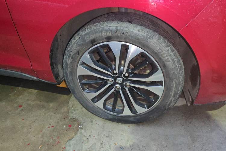 Used Baojun RC-6 2019 1.5T CVT 24-Hour Online Prestige Edition
