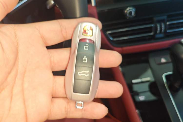 Used Porsche Macan 2023 Macan 2.0T