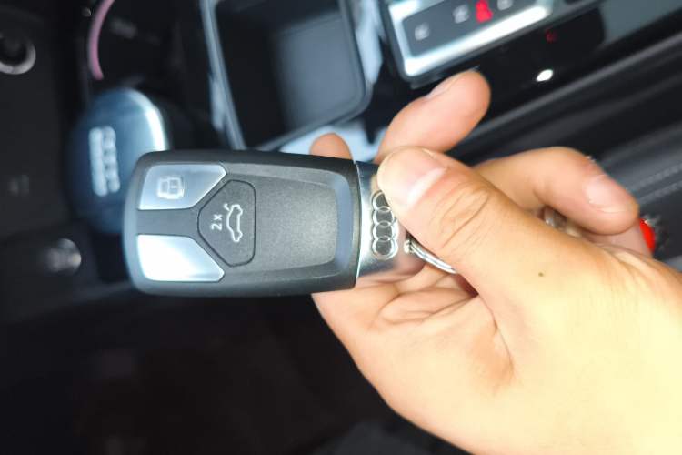 Used Audi A4L 2022 45 TFSI quattro Prestige Dynamic Edition Vehicle Key