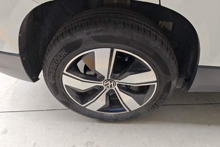 Used Volkswagen Tharu 2021 280TSI Two-Wheel Drive Comfort Edition Right Rear Wheel Hub
