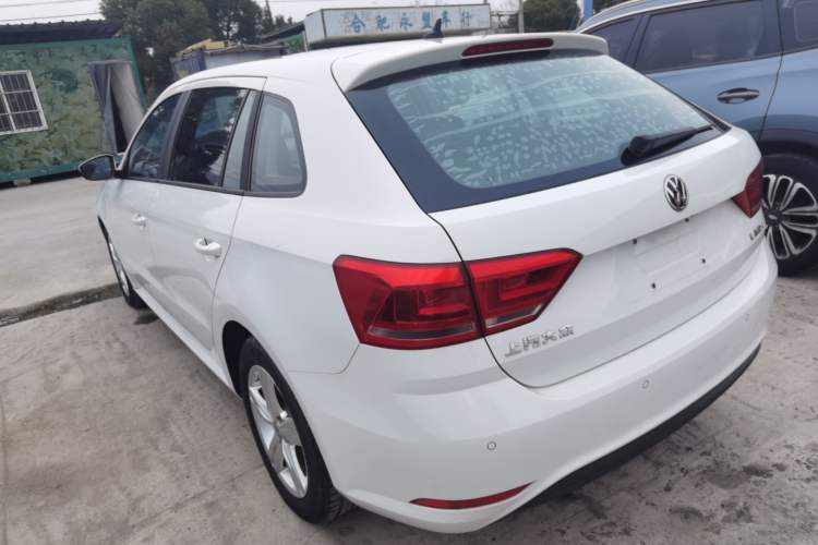 Used Volkswagen Gran Lavida 2017 1.6L Automatic Fashion Edition
