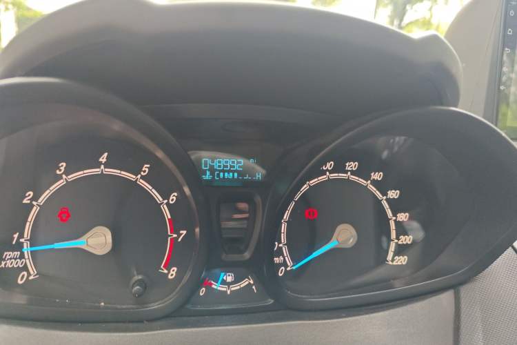 Used Ford Fiesta 2013 Sedan 1.5L Manual Fashion Edition
