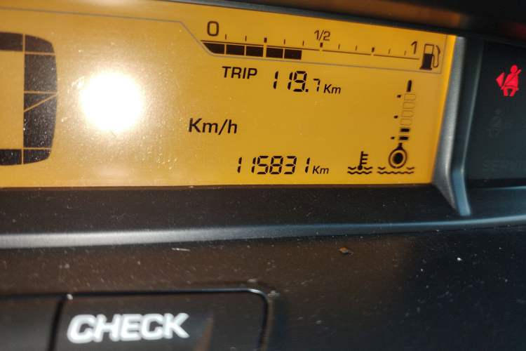 Used Citroen C-Quatre 2014 VTS Version 1.6L Manual - Premium Model