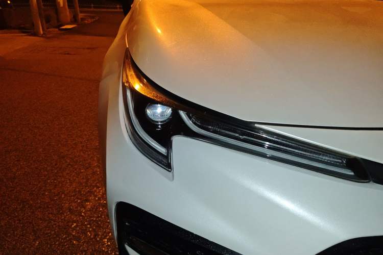 Used Toyota Levin 2021 Dual-Motor 1.8H E-CVT Sport Edition Right Front Headlight