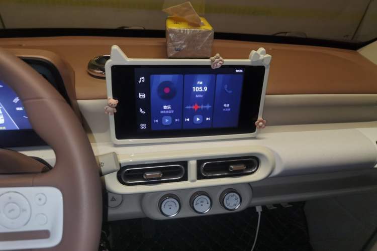 Used Wuling Hongguang MINIEV 2024 3rd Generation 215km Advanced Version