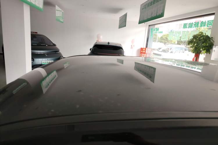 Used Chery New Energy QQ Ice Cream 2022 120km Conical Shape Lithium Iron Phosphate