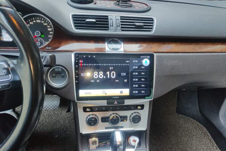 Used Volkswagen Magotan 2012 Travel Edition 2.0 TSI Luxury Version