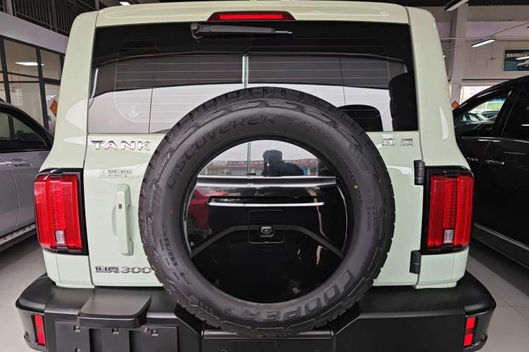 Used Tank 300 2021 City Edition 2.0T—Truly Stylish
