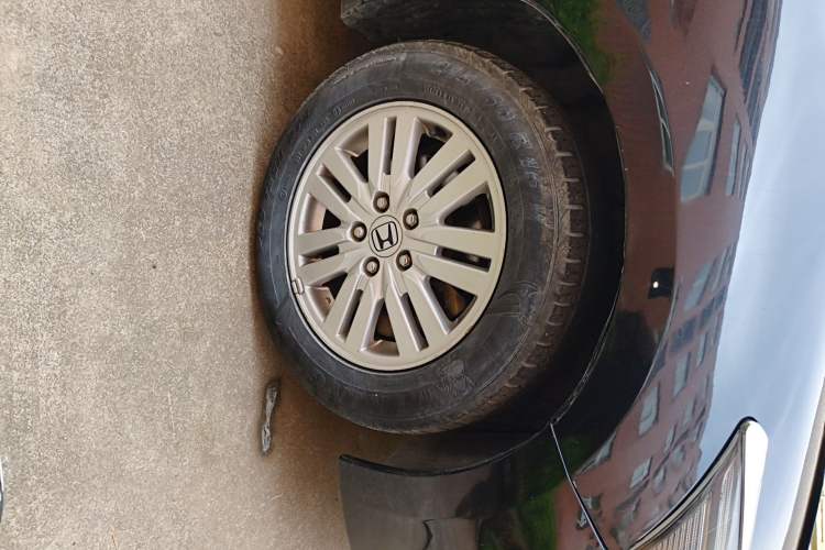 Used Honda Accord 2013 2.0L SE Right Front Wheel Hub