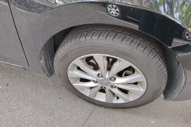 Used Hyundai Elantra (5th Generation / Langdong) 2016 1.6L Manual Luxury Model
