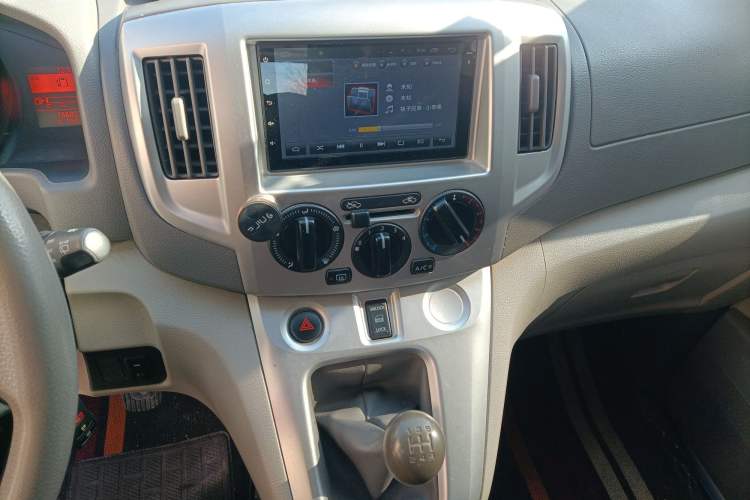 Used Nissan NV200 2016 1.6L Manual Luxury Model Audio And AC Panel