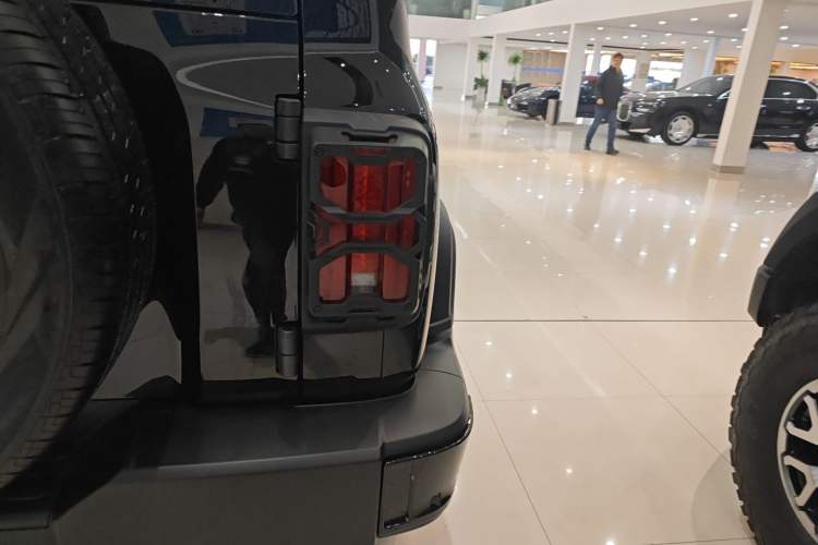 Used Tank 300 New Energy 2025 Hi4-T Right Rear Taillight