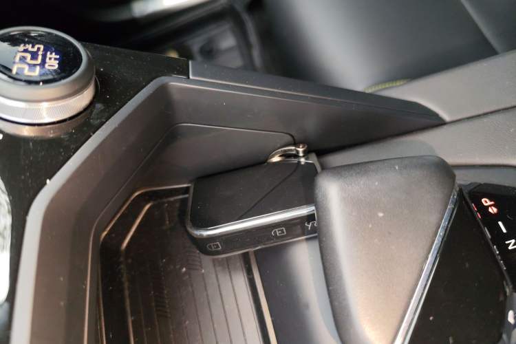 Used Lynk & Co 06 2023 Remix 1.5T Dynamic Halo
