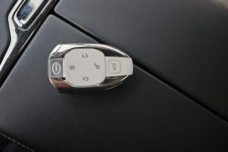 Used GAC Trumpchi M8 2023 Zongshi Series 400T Flagship Edition
