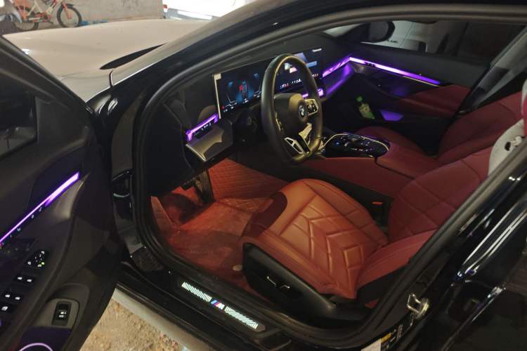 Used BMW i5 2025 eDrive 35L M Sport Package
