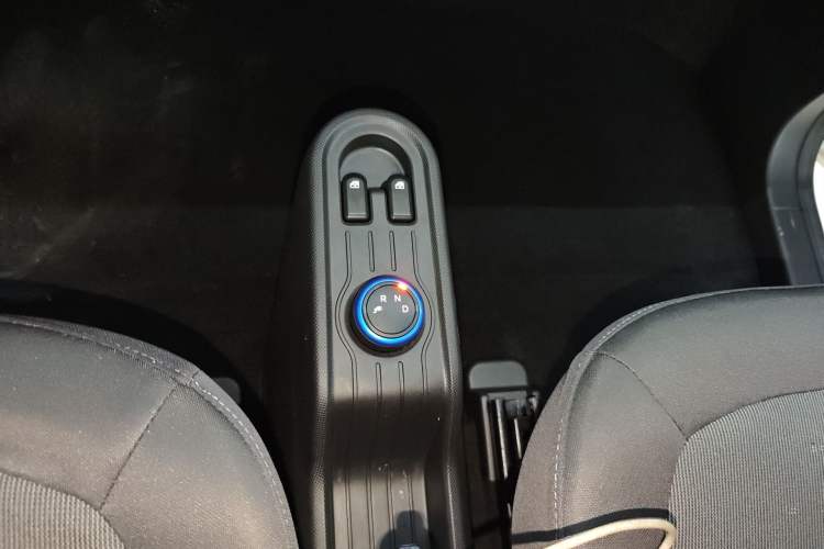 Used Wuling Hongguang MINIEV 2022 Easy Version Lithium Iron Phosphate
