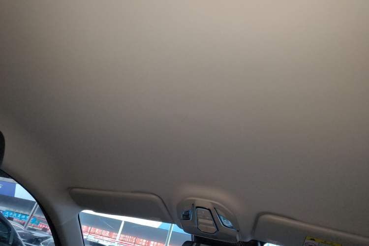 Used Wuling Xingguang 2024 Co-Creation Edition 510 Advanced Model
