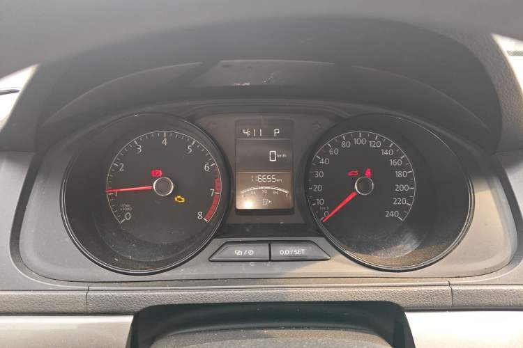 Used Volkswagen Lavida 2019 Lavida Start 1.5L Automatic Trendy Version China VI Standard Instrument Cluster