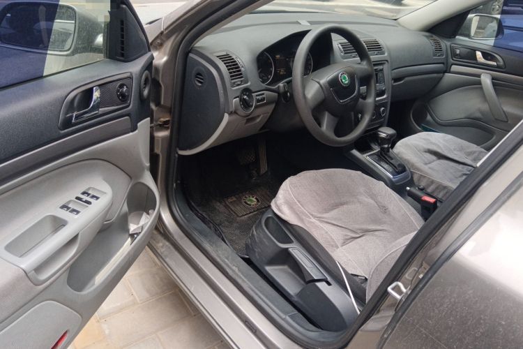 Used Skoda Octavia 2010 1.6L Automatic Eado Edition
