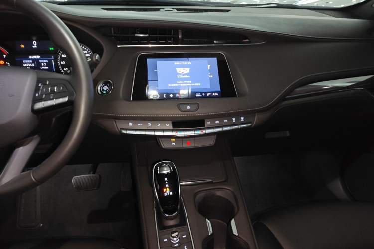 Used Cadillac XT4 2021 28T Two-Wheel Drive Tech Edition