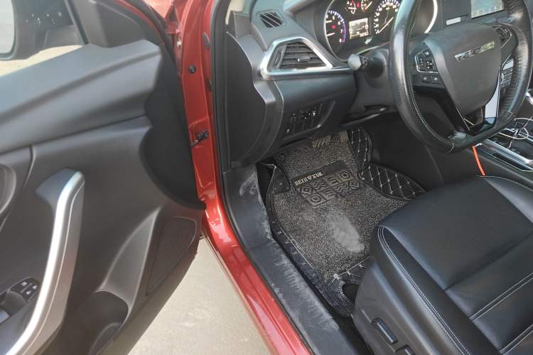 Used Venucia T90 2017 2.0L CVT Smart Edition