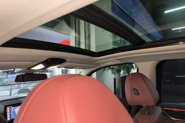 Used BMW X3 2023 xDrive25i M Sport Package
