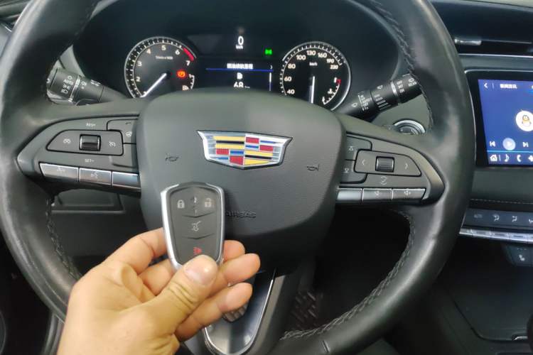 Used Cadillac XT4 2021 28T Two-Wheel Drive Leading Version