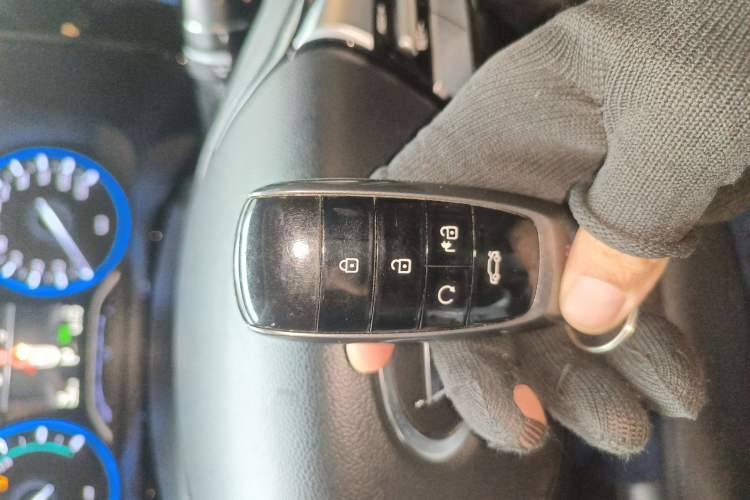 Used AION S 2023 Meizu 580 Lithium Iron Phosphate Interior 1