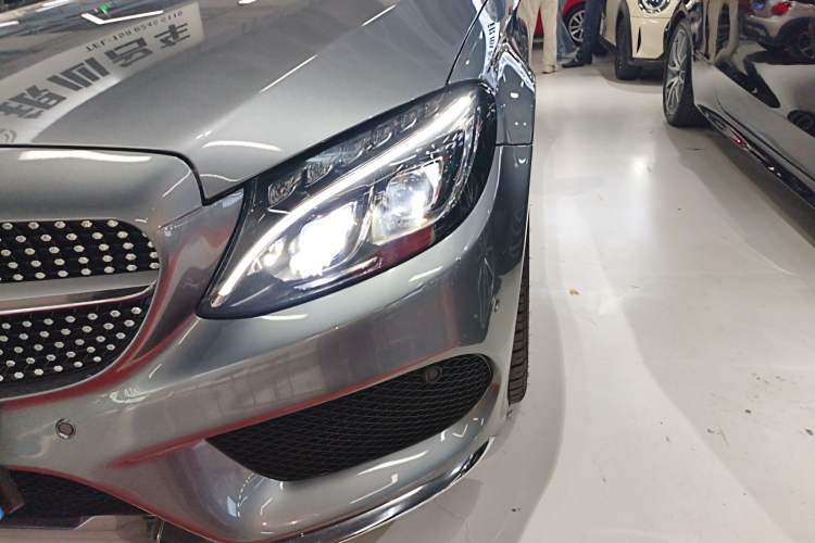 Used Mercedes-Benz C-Class 2017 C 200 4MATIC Coupe