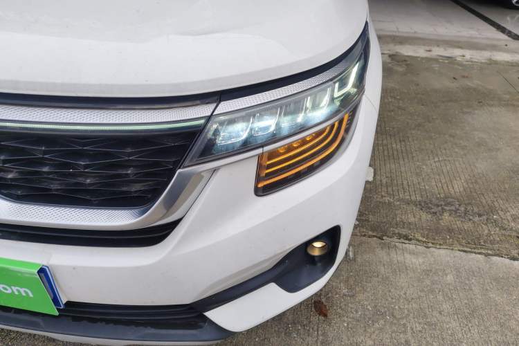 Used Kia KX3 2021 1.5L CVT Trend Edition
