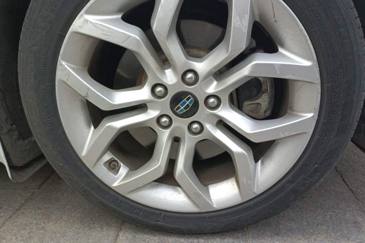 Used Geely Auto Emgrand GT 2015 1.8T Premium Model