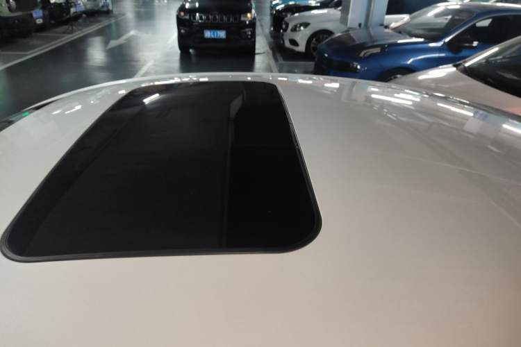 Used Ford Mondeo 2018 EcoBoost 180 Smart Control Fashion Model China V Standard Roof