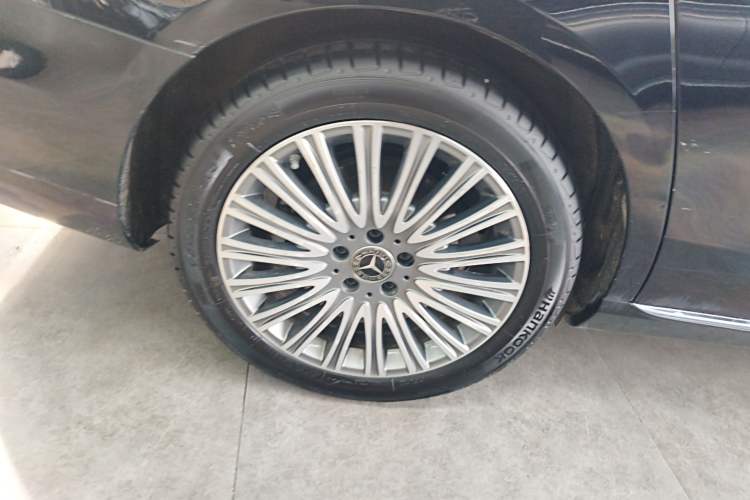 Used Mercedes-Benz E-Class 2021 Facelift E 300 L Stylish Edition
