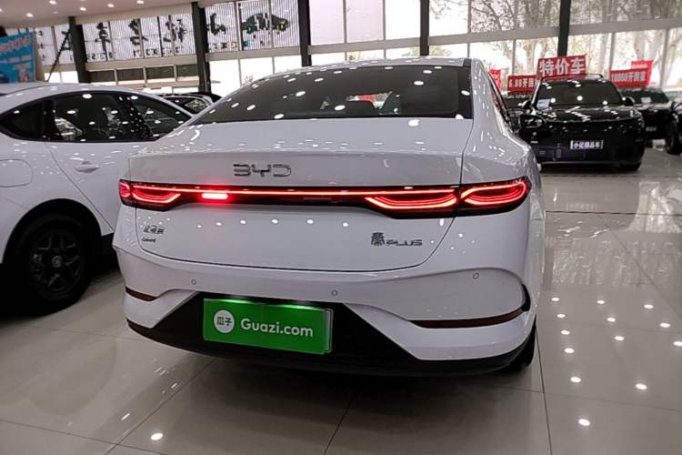 Used BYD Qin PLUS 2025 DM-i Smart Drive 55KM Leading Model