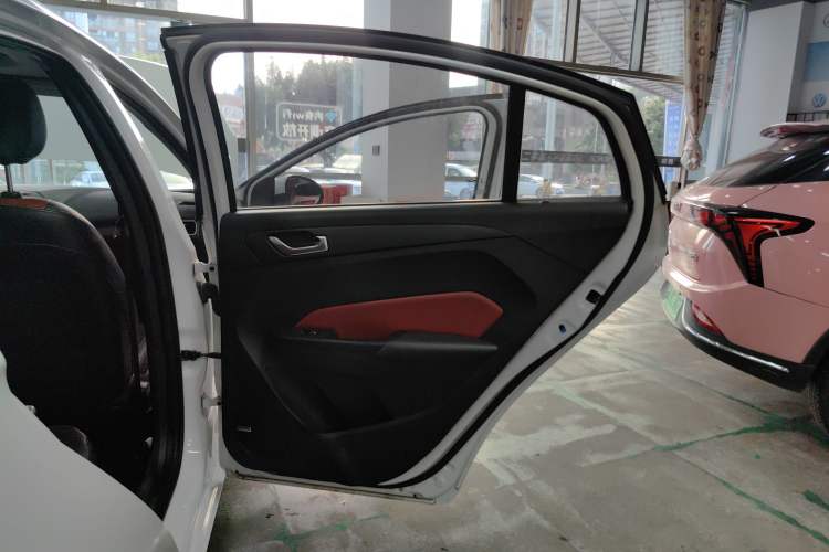 Used Chery Arrizo 5 2017 1.5L Manual Luxury Edition